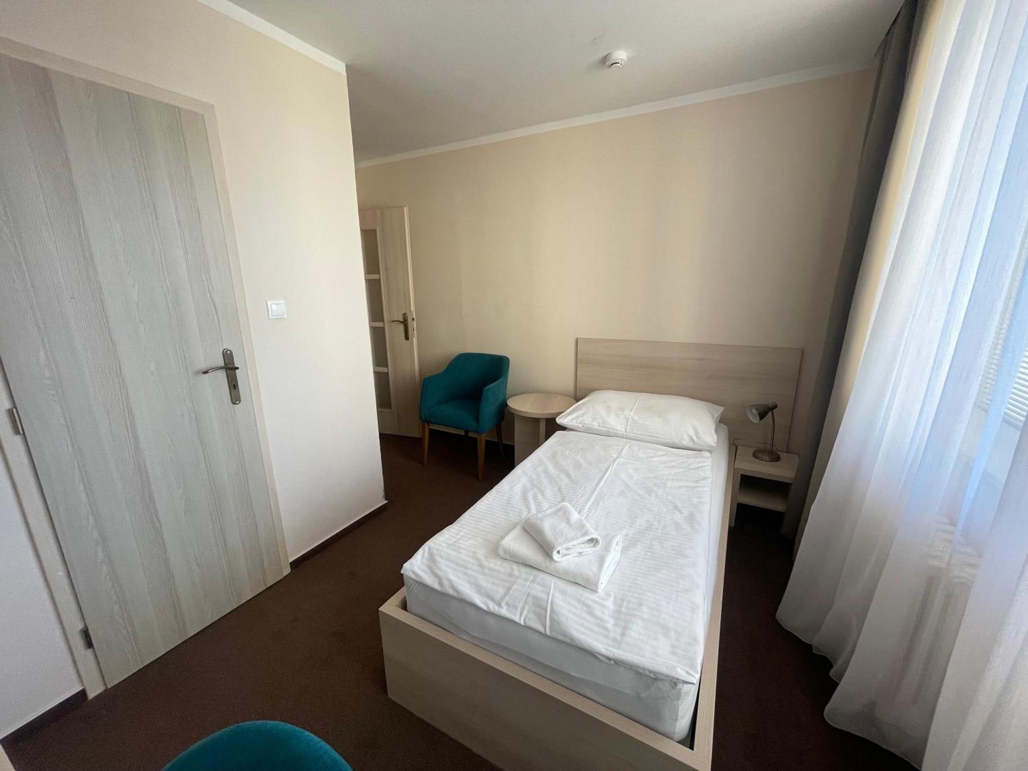 Hotel Spectrum Trnava Dış mekan fotoğraf