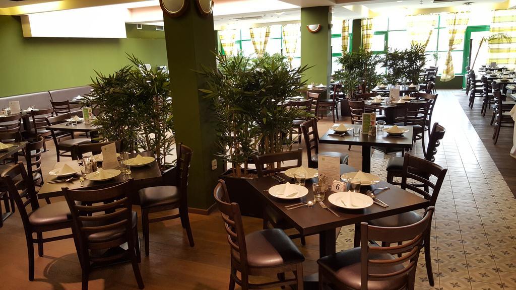 Hotel Spectrum Trnava Dış mekan fotoğraf