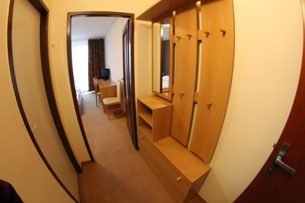Hotel Spectrum Trnava Dış mekan fotoğraf