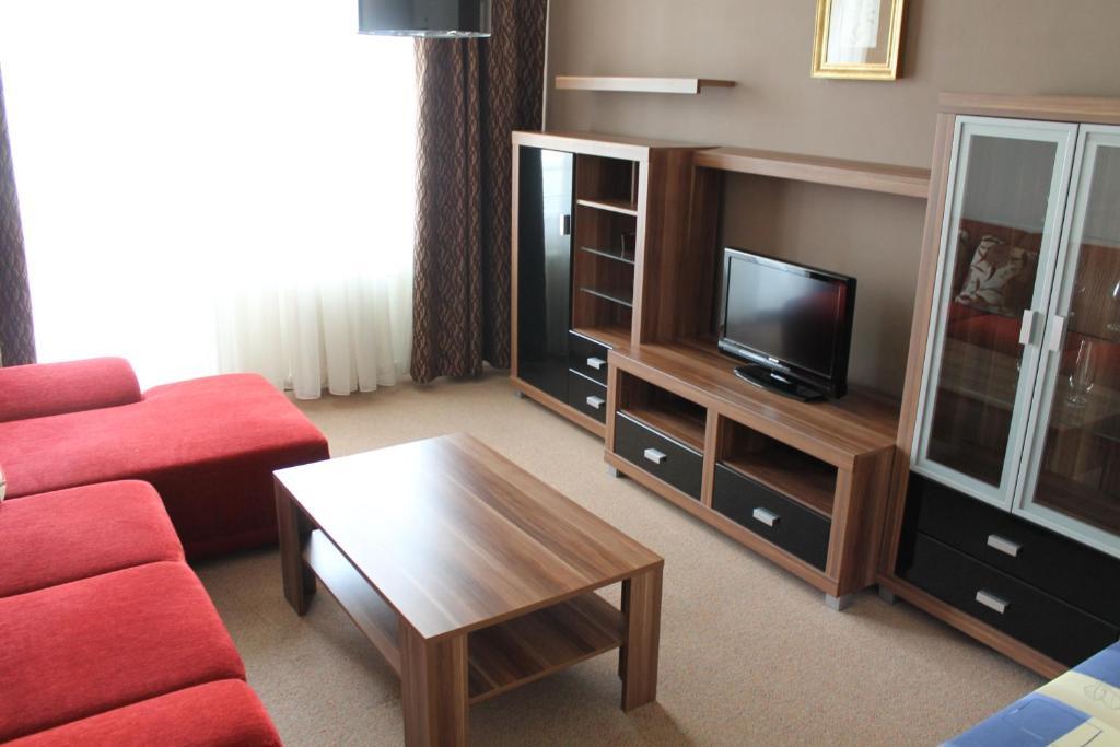Hotel Spectrum Trnava Oda fotoğraf